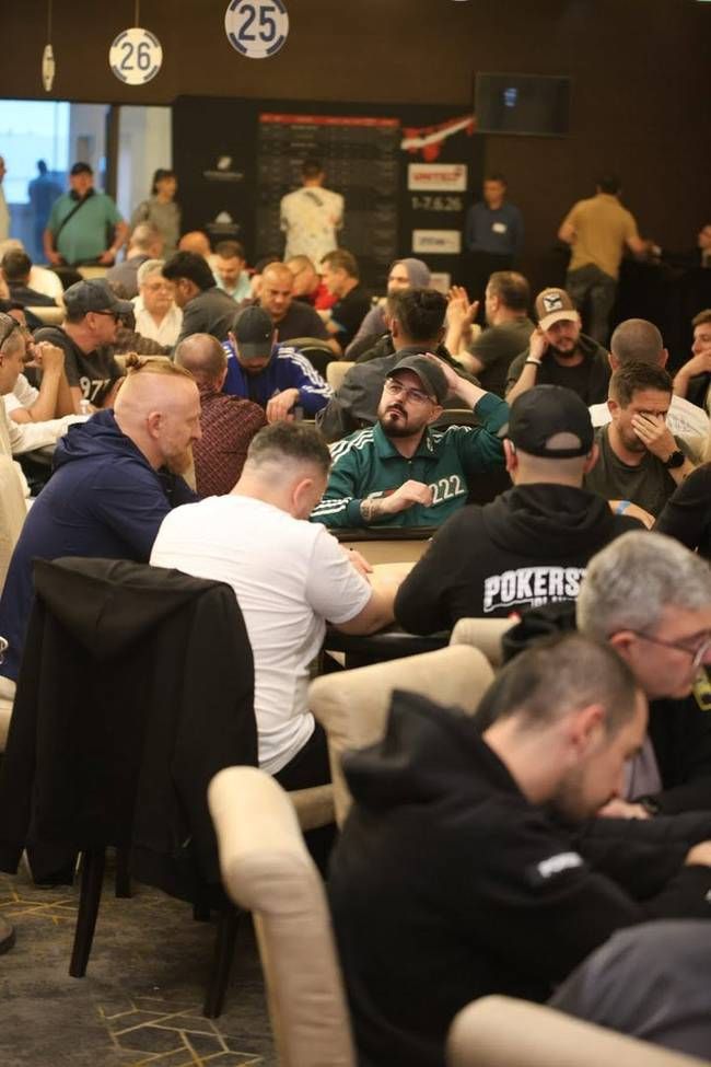 Heads-down battle at the tables